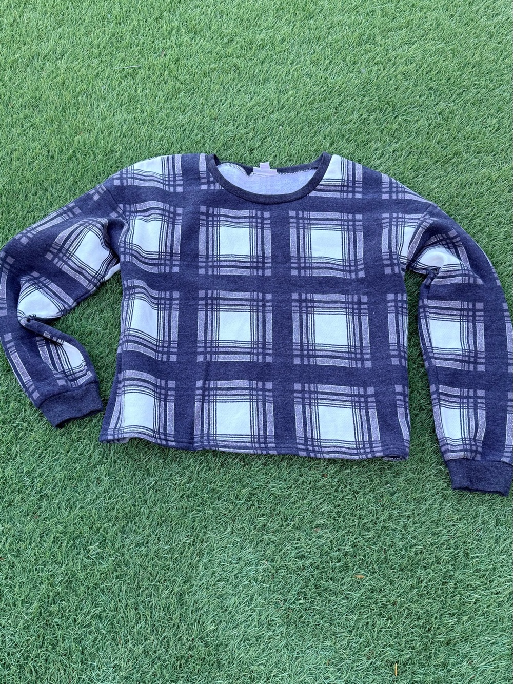 LuLaRoe Black & White Plaid Crewneck Sweater